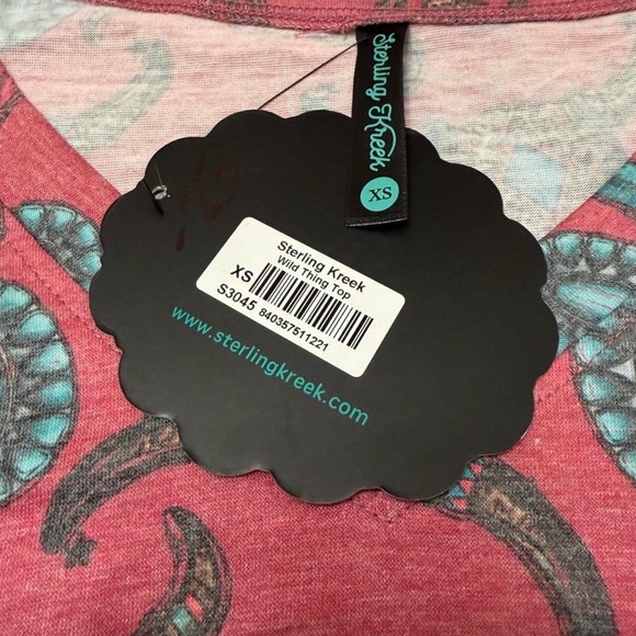 Sterling Kreek Western T-Shirt Bundle Women’s X-Small Aztec Rodeo Cowgirl Tops - Picture 3 of 13